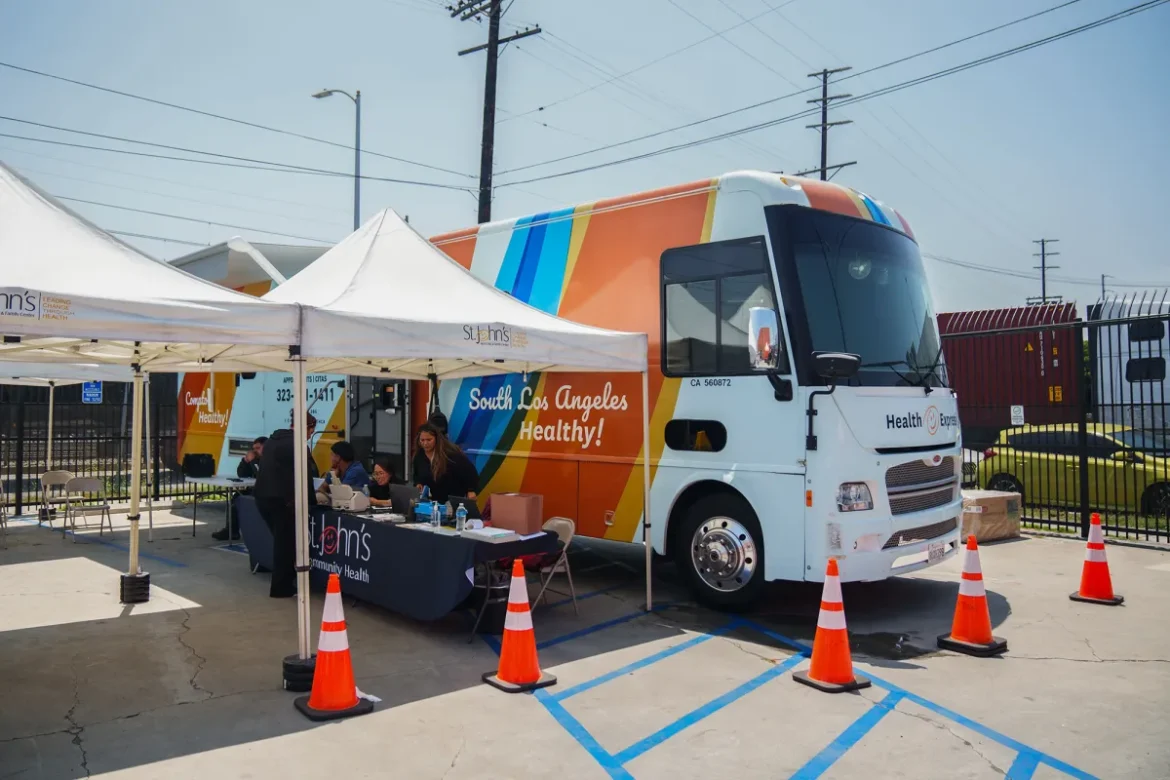 061325_Mobile-Clinic_JH_CM_01